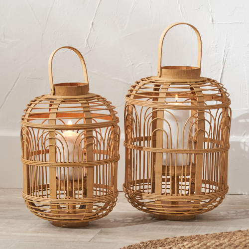 Lanterns, Hurricanes & Candle Holders