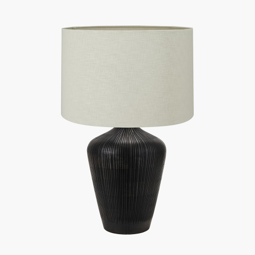 Taika blk Table & Lino cream Shade